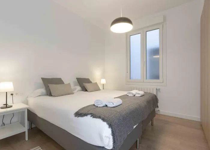 The Collection - Larramendi I سان سيباستيان